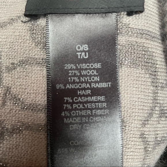 Coach Beanie Hat - Picture 6 of 7